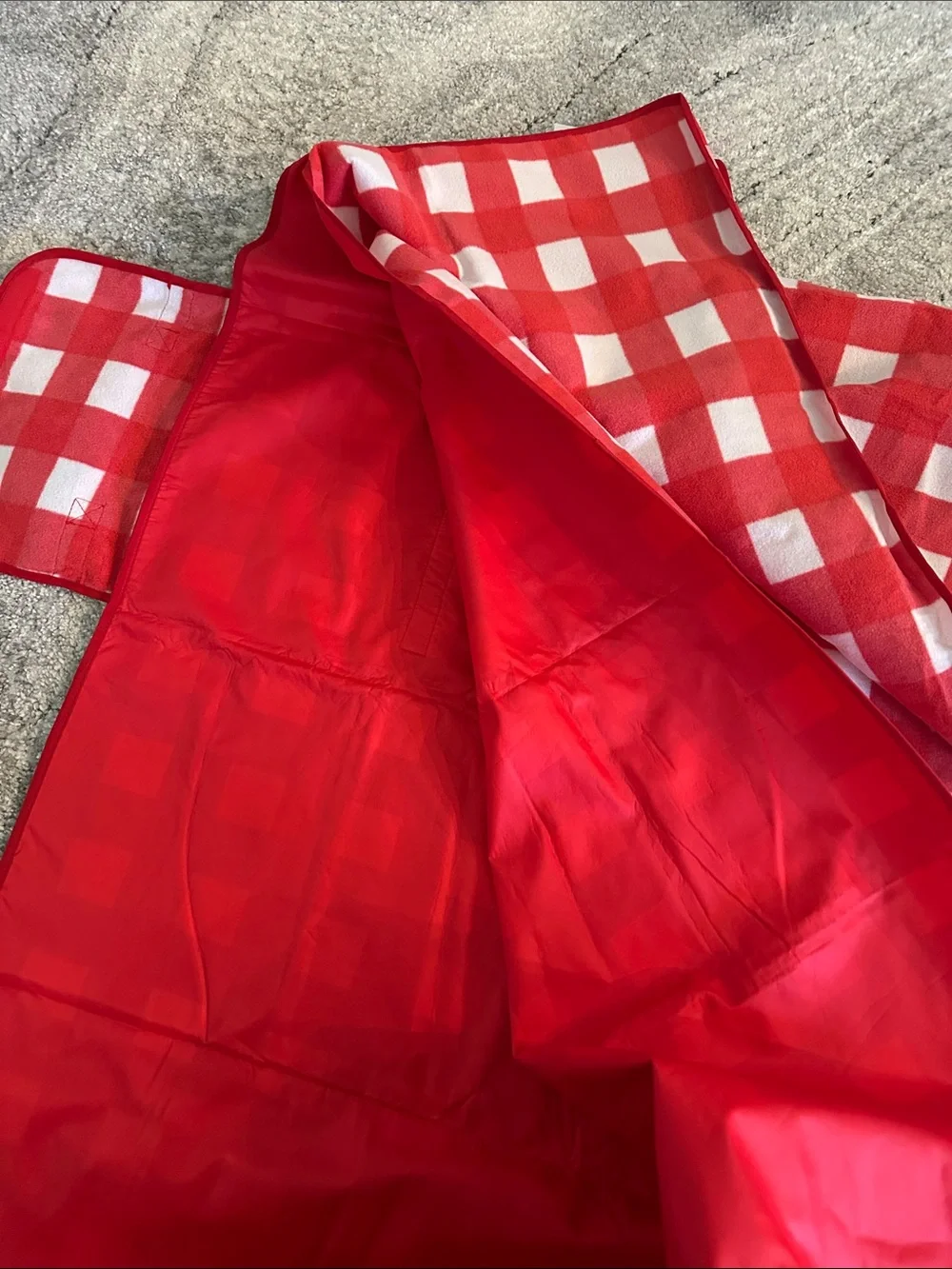 Disney Cruise Line Olaf Royal Picnic Blanket NWOT